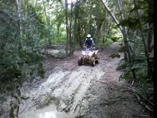 350 raptor dans la gadou