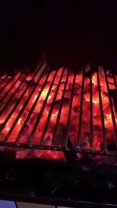 Encendido de brasa - AZ Gastronomía
