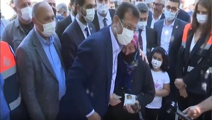 Trabzonlu kadın, hemşehrisi Ekrem İmamoğlu'nu görünce sevinç çığlıkları attı