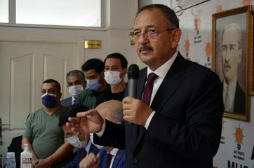 AK PARTİ'Lİ ÖZHASEKİ: KİTAPLARA KONU OLMUŞ HIRSIZLIKLARIN ALTINDA CHP VARDIR