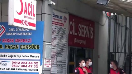 Akraba iki grubun acil girişinde tartışması silahlı kavgaya döndü: 1 yaralı