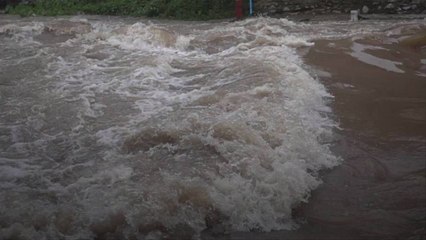 How to Drive Safely During a Flash Flood Warning
