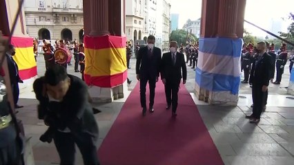 Sánchez pide "magnanimidad" desde Argentina por los indultos