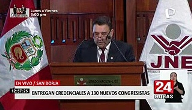 JNE inició entrega de credenciales a congresistas electos