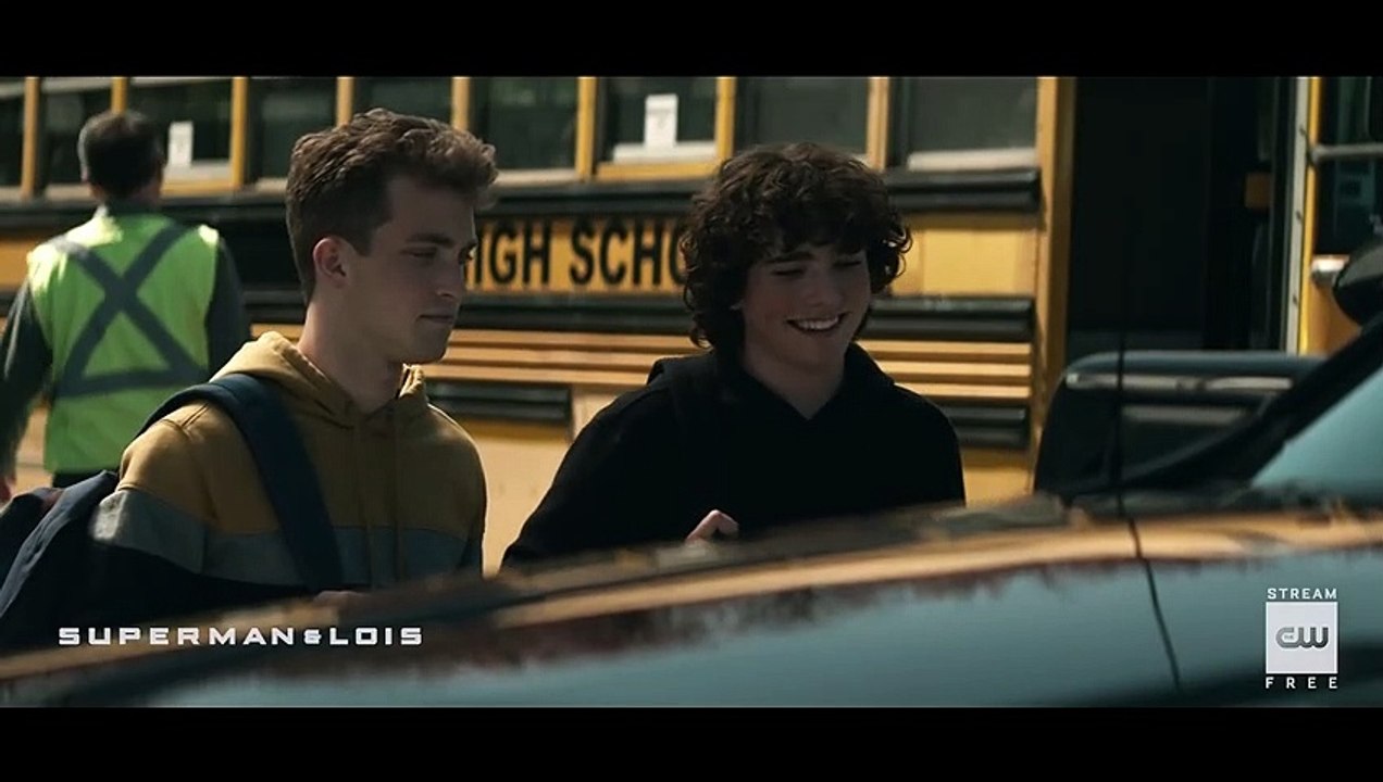 Superman & Lois 1x09 - Clip from Season 1 Episode 9 - Mr. Cushing Thanks Jordan