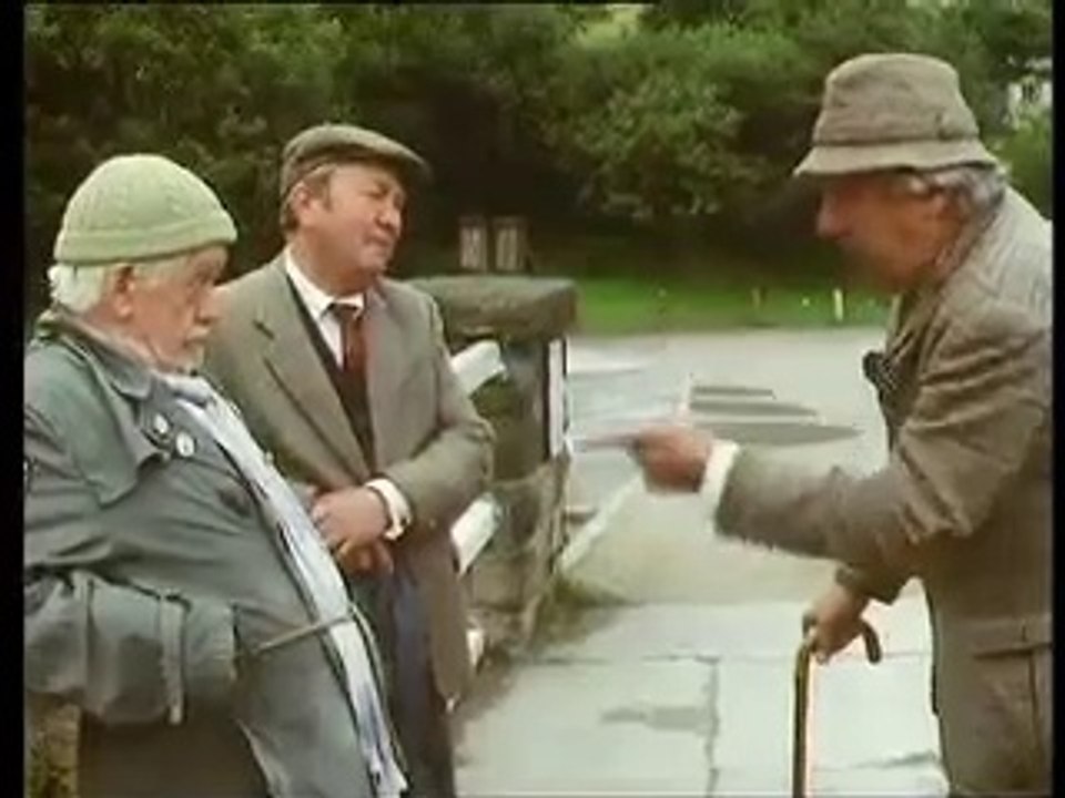 Last Of The Summer S10/E2   'Treasure From The Deep' Bill Owen • Peter Sallis • Michael Aldridge