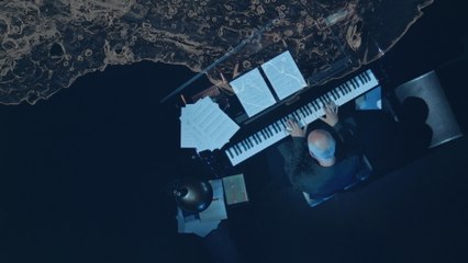 Ludovico Einaudi - Elegy for the Artic