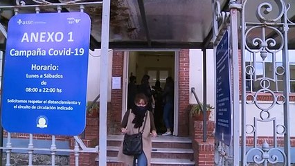 Uruguay, primer país de Latinoamérica en iniciar vacunación de menores contra covid-19