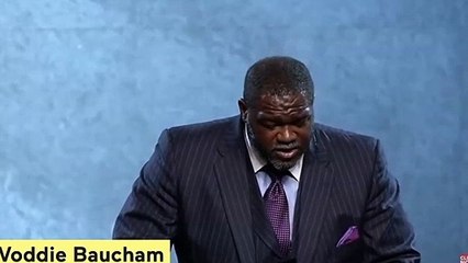 Catholics Don&apos;t Believe The Bible! Difference Between Catholic And Protestant Honest Video