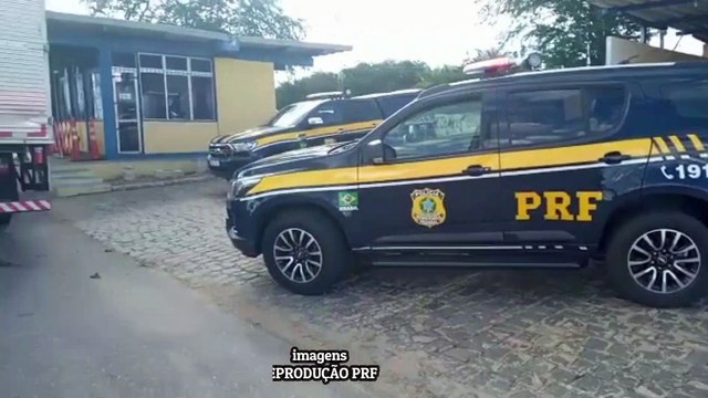 Em Cajazeiras, PRF apreende carga de cigarros contrabandeados avaliada em R$ 2 milhões