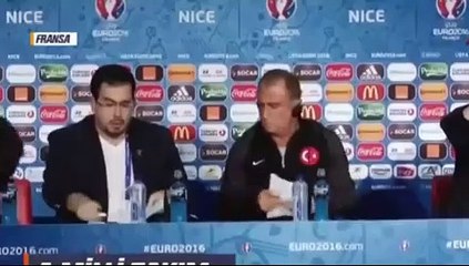 Fatih Terim basın toplantısında tercümanı fırçaladı