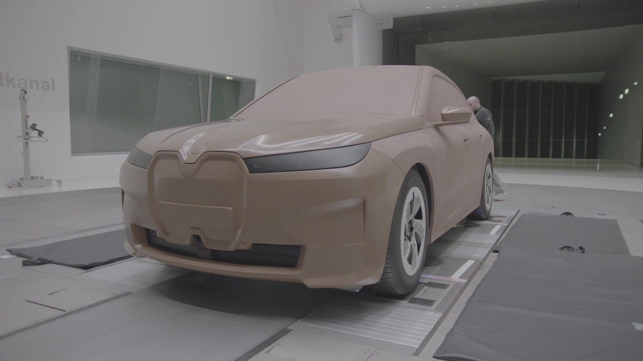 BMW iX - Development - Wind tunnel test