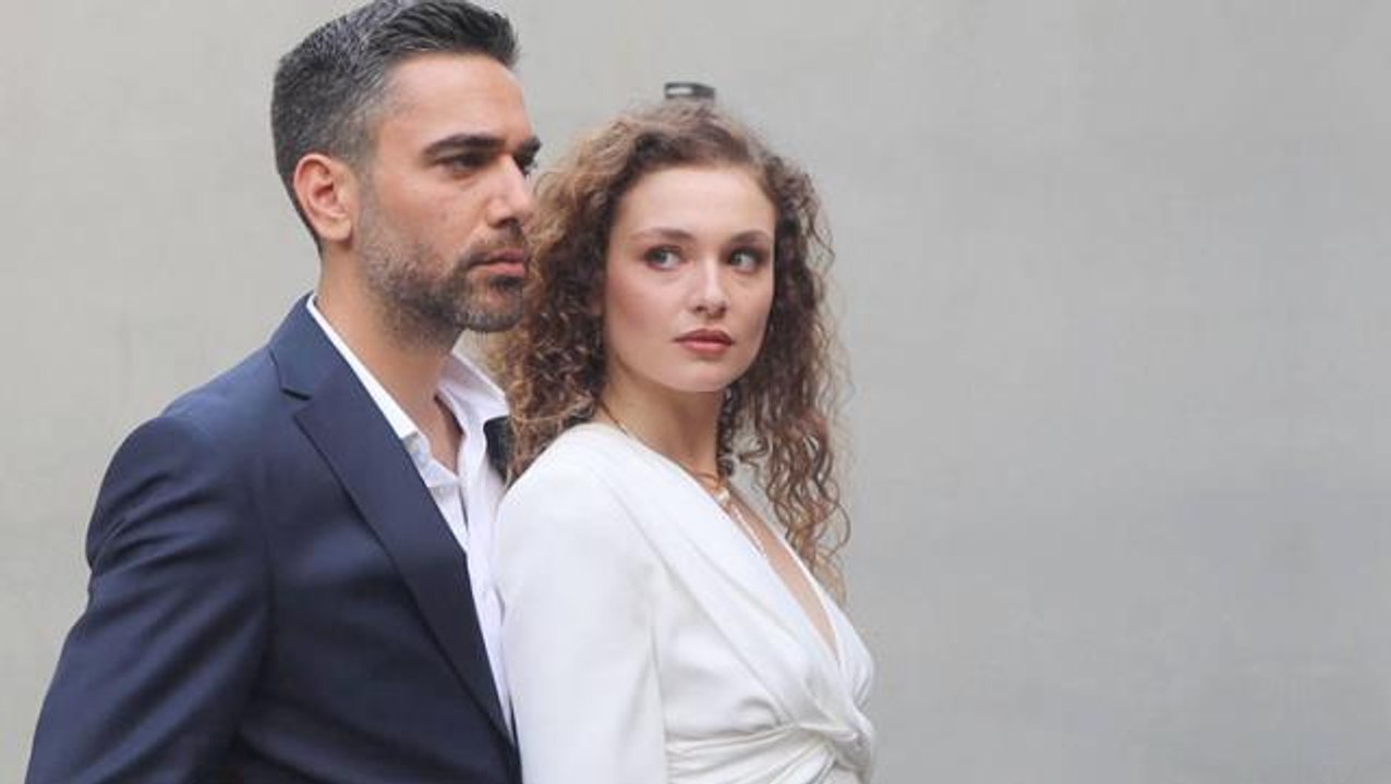 Aşkın Tarifi'nin Naz'ı Serra Arıtürk'ün eski aşkı genç YouTuber çıktı