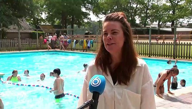 Hart van Nederland - Laat - Tegen de adviezen in gaan de meeste basischolen toch op school