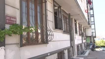 Eşine laf atan komşusunu öldürdü