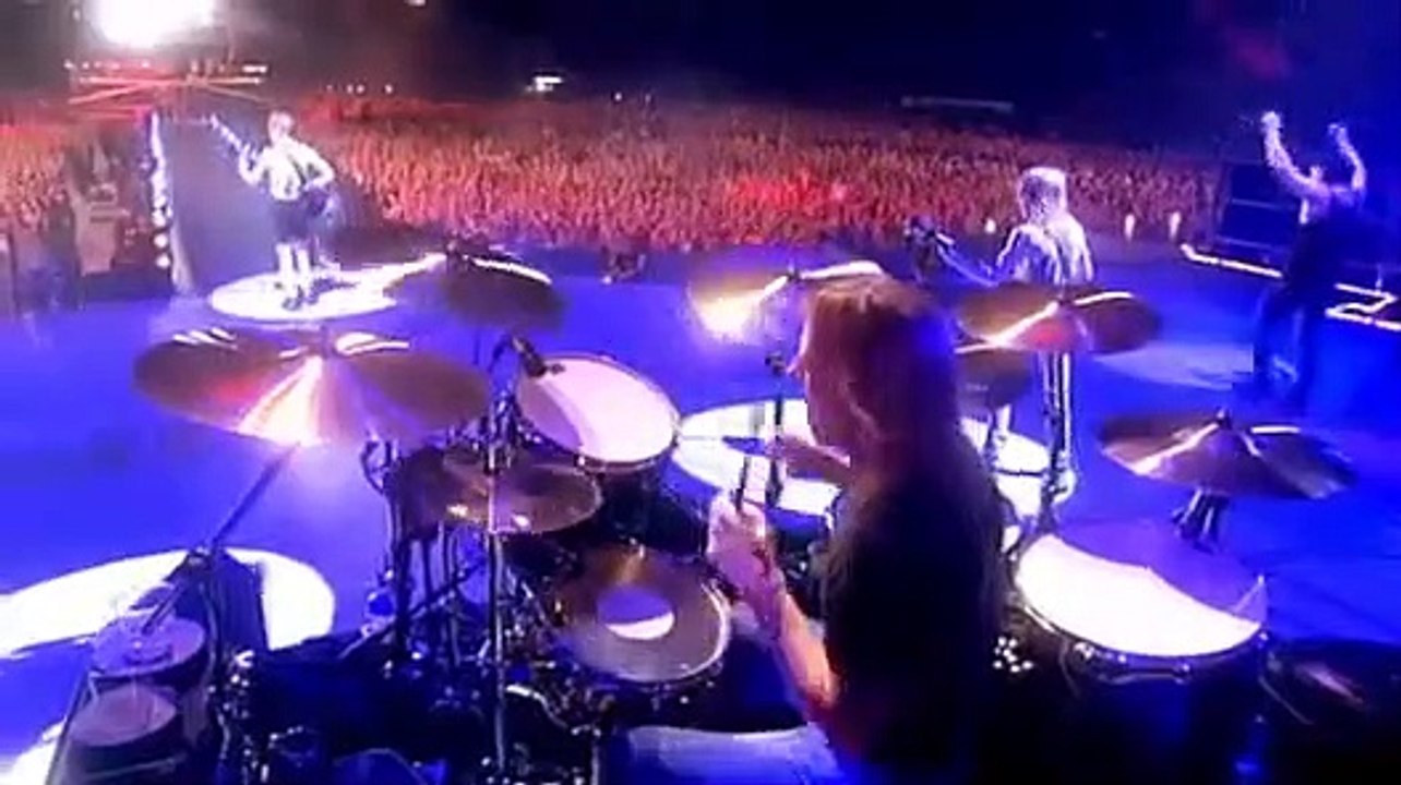 AC/DC - Hells Bells (Live)