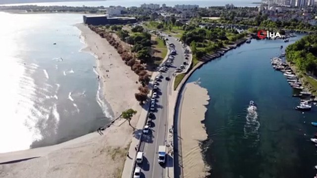 Bir yandan müsilaj temizliği bir yandan deniz keyfi aynı karede