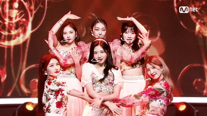 '블링블링'의 화려한 퍼포먼스! 'Oh MAMA' 무대