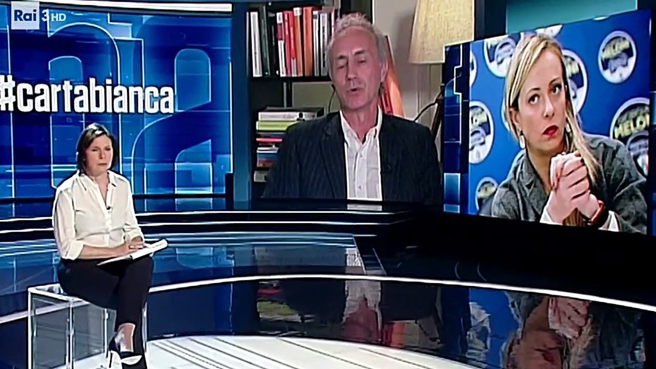 Un grande Marco Travaglio a 360° su Conte, Renzi, Salvini e Politica Italiana  Tratto da CartaBianca del 8 Giugno 2021