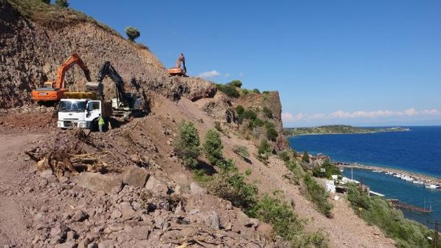 ASSOS ANTİK LİMAN'DAKİ KAYA ISLAHI ÇALIŞMALARINA DAĞCILAR DA KATILIYOR