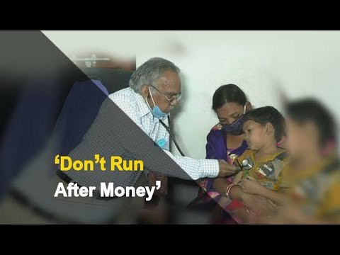 Doctor From Odisha Provides Free Treatment | OTV News