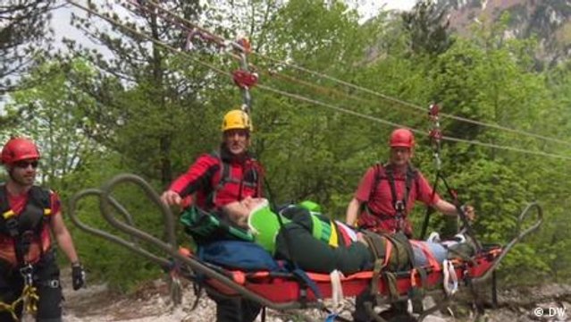 Bosnia: dificultades para los rescatistas de montaña