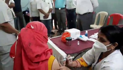 कलेक्टर ने किया अस्पताल का निरीक्षण