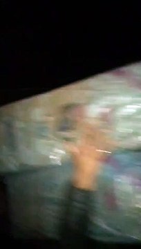 Caminhões se envolvem em acidente, um deles estava carregado com cigarros do Paraguai