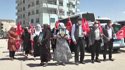 Son dakika haberi... Terör mağduru aileler HDP İl Başkanlığı önünde eylem yaptı