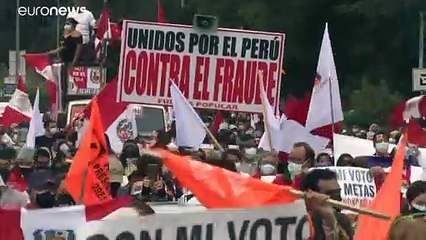 Politikai káoszt hozott az elnökválasztás Peruban