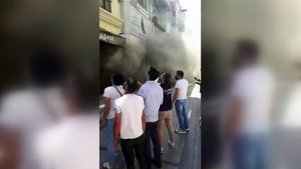İSTANBUL - Fatih'teki bir otelin sauna kısmında yangın (4)