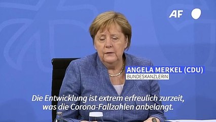 Merkel sieht Corona-Impfwettlauf mit Delta-Variante