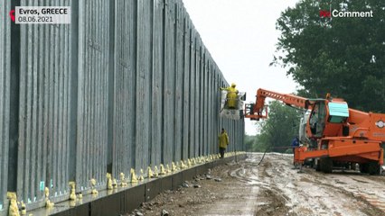 In migration lull, Greece bolsters Turkey border fence
