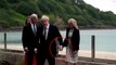 G-7 zirvesine damga vuran olay! Boris Johnson ve Biden'in eşi az kalsın el ele tutuşuyordu