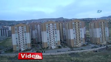 Biten operasyonun ardından 'Ölürüm Türkiyem' şarkısı çalındı