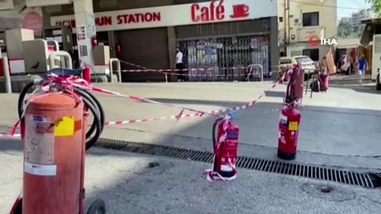 - Lübnan’da benzin ithal edilemedi, benzin istasyonlarında uzun kuyruklar oluştu