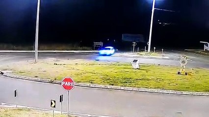 Câmera flagra saída de pista de motorista embriagado em Ouro