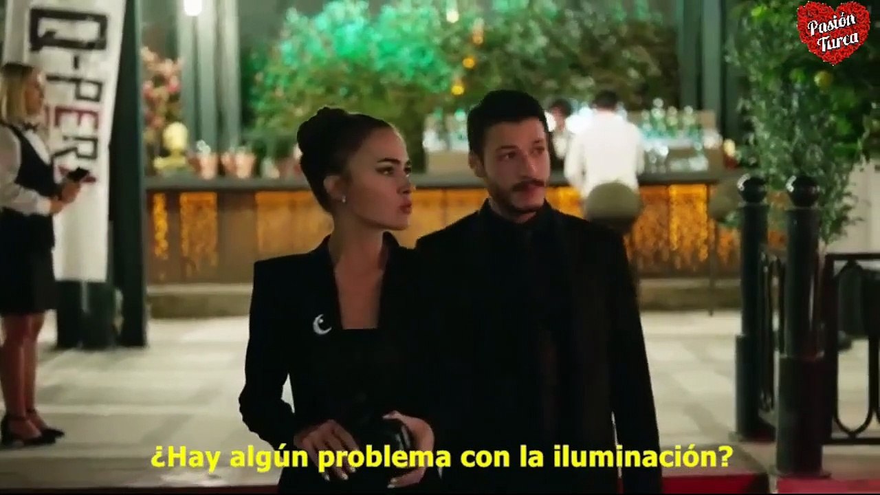 Techos De Cristal Serie Turca En Español Capitulo 1