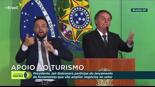 Bolsonaro diz que máscara não será mais obrigatória para vacinados e já infectados
