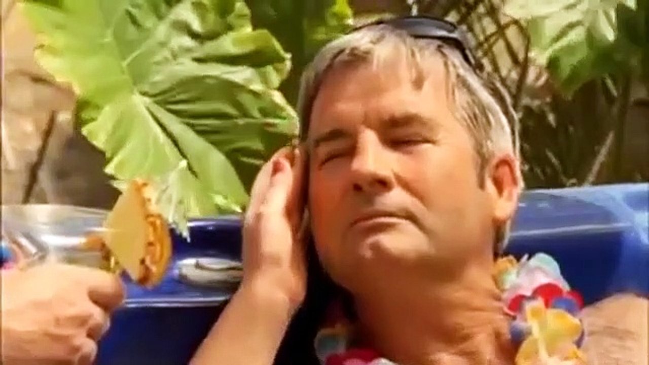 McLeod's Daughters - Se3 - Ep8 - The Ghost of Things to Come HD Watch