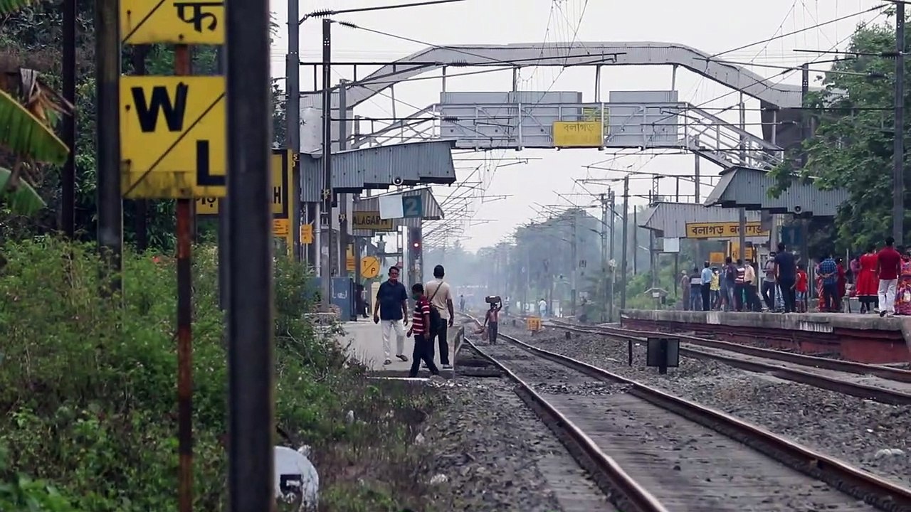 Unique Sea Green colored Katwa to Howrah EMU local takes a halt at Balagarh __ Indian Railway