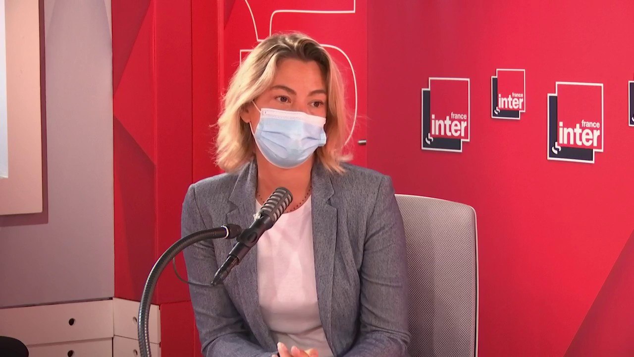 Anne-Laure Bonnet : "Même sans pandémie, les joueurs vivraient dans leur bulle. Pour une compétition internationale, on se met ensemble dans une bulle dès une semaine, quinze jours, avant."