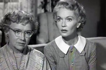 Dennis the Menace S01E13 Dennis Haunts a House