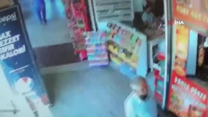 Hırsız bu kez cips çaldı...Hırsızlık anları kamerada