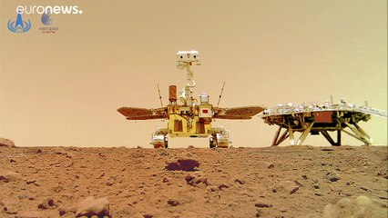 Селфи китайского марсохода