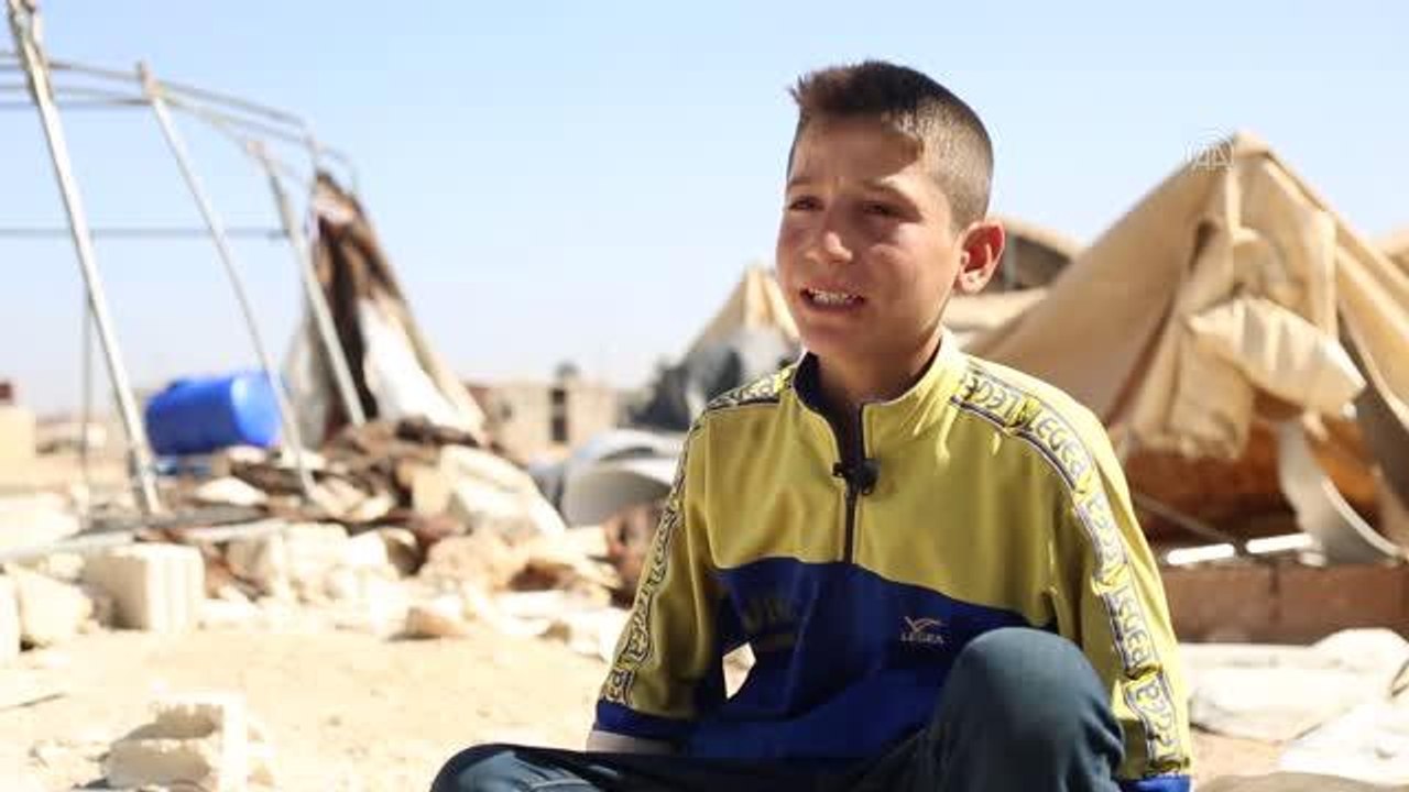 Son dakika... Esed rejiminin okullarını yıktığı çocuklar eğitimlerine devam istiyor (2)