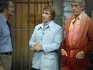 Barney Miller S02E08 Discovery