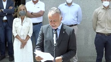 Torres asegura que toda Canarias hace suyo el dolor de la madre de las niñas