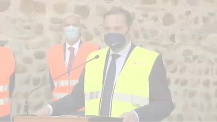 Ábalos dice que lo primero que debe hacer Puigdemont es "personarse" ante la justicia