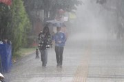 KIRKLARELİ - Kuvvetli sağanak geçişi 1 saatte metrekareye yaklaşık 24 kilogram yağış bıraktı